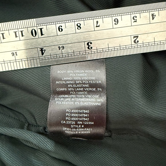 Aritzia Babaton Green Stedman Coat - Picture 8 of 8